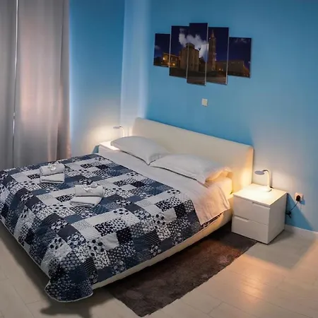 & Andrea 2 בית הארחה 4*