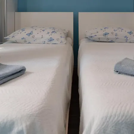 & Andrea 2 בית הארחה זאדאר