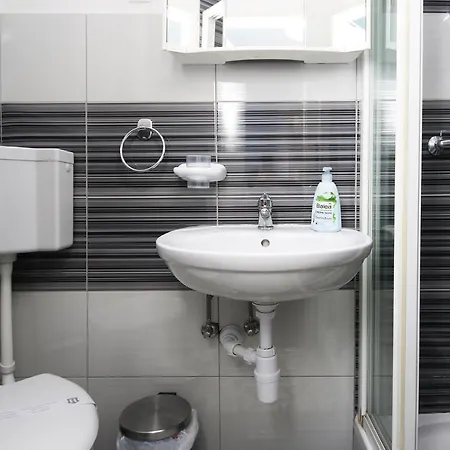 בית הארחה & Andrea 2