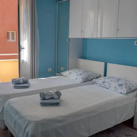 Apartments&rooms Andrea 2 Gæstehus Zadar