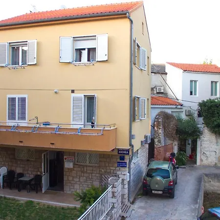 Apartments&rooms Andrea 2